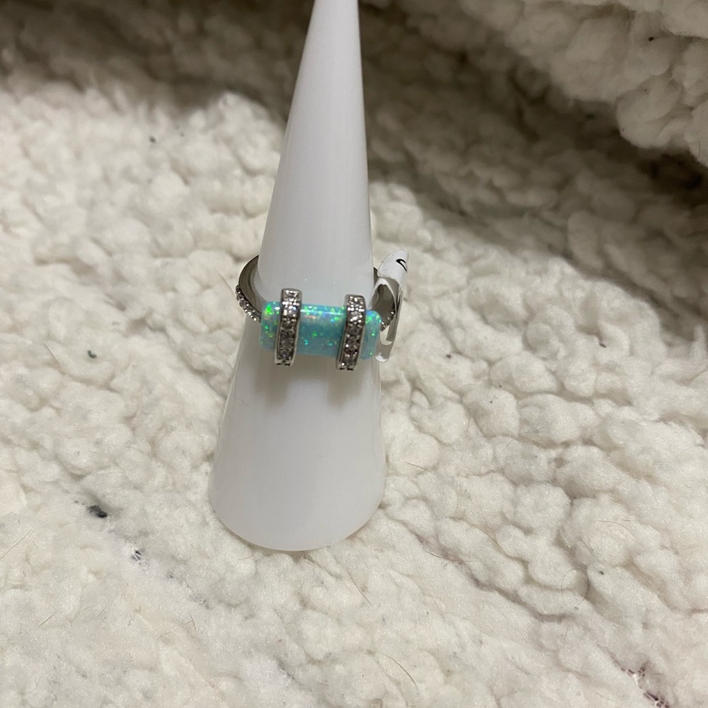 Silver Opal Bar Ring with Green-Blue Fire